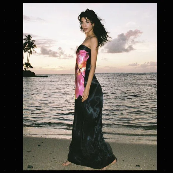 L Space - Spring In Love Dress - After Midnight Hibiscus - Picture 2 of 6